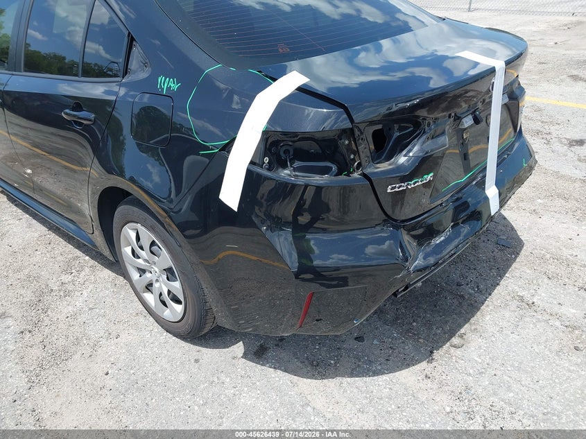2020 Toyota Corolla Le VIN: JTDEPRAE1LJ047553 Lot: 45626439