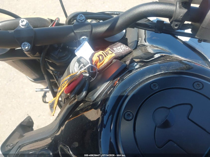 2024 Ktm 790 Duke VIN: LCETU7406RH710491 Lot: 45626447