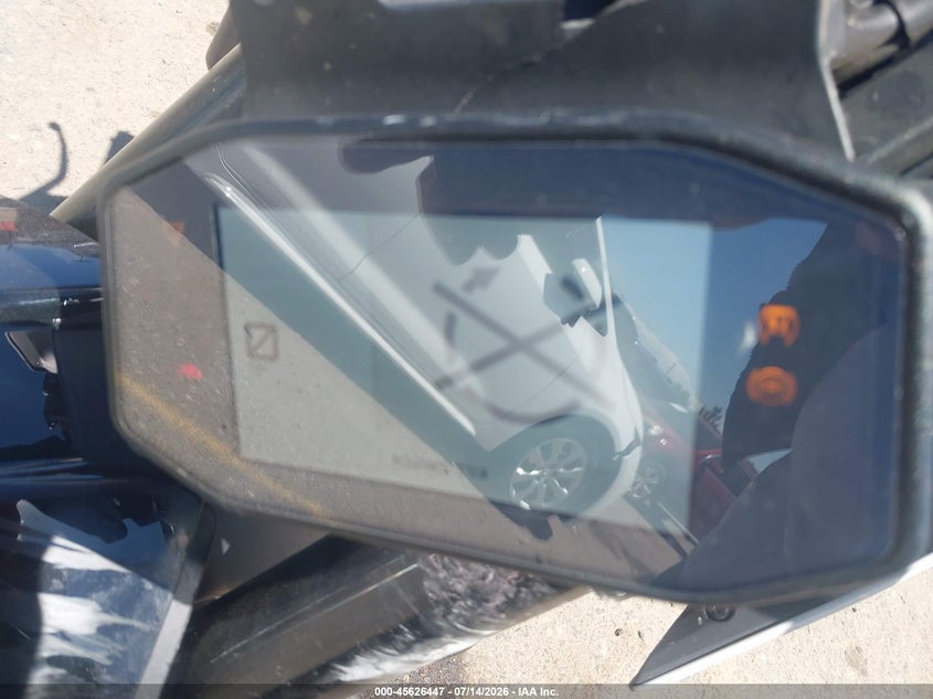 2024 Ktm 790 Duke VIN: LCETU7406RH710491 Lot: 45626447