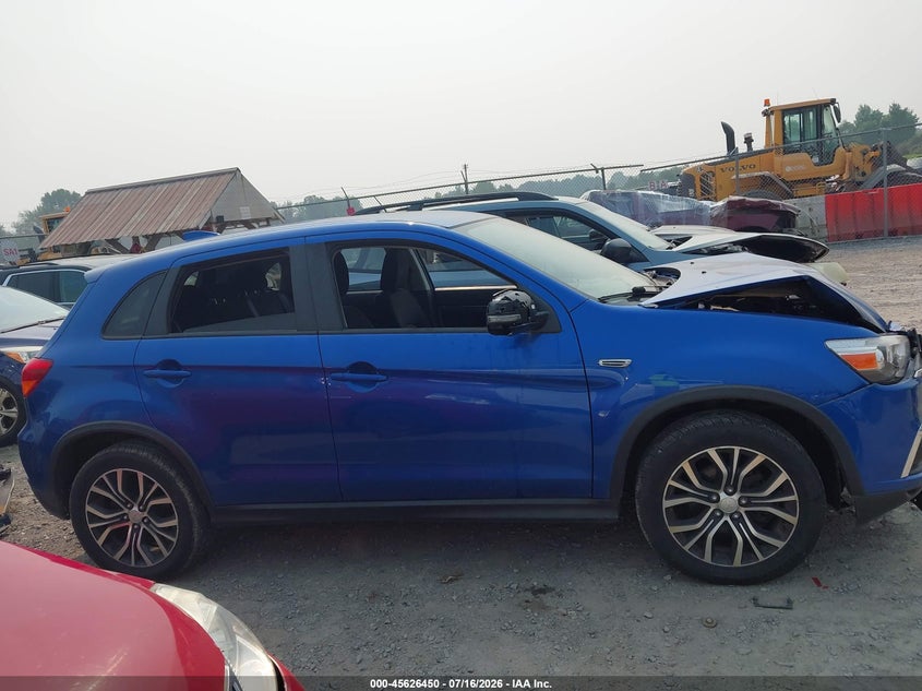 2018 Mitsubishi Outlander Sport 2.0 Es VIN: JA4AR3AU8JZ004687 Lot: 45626450