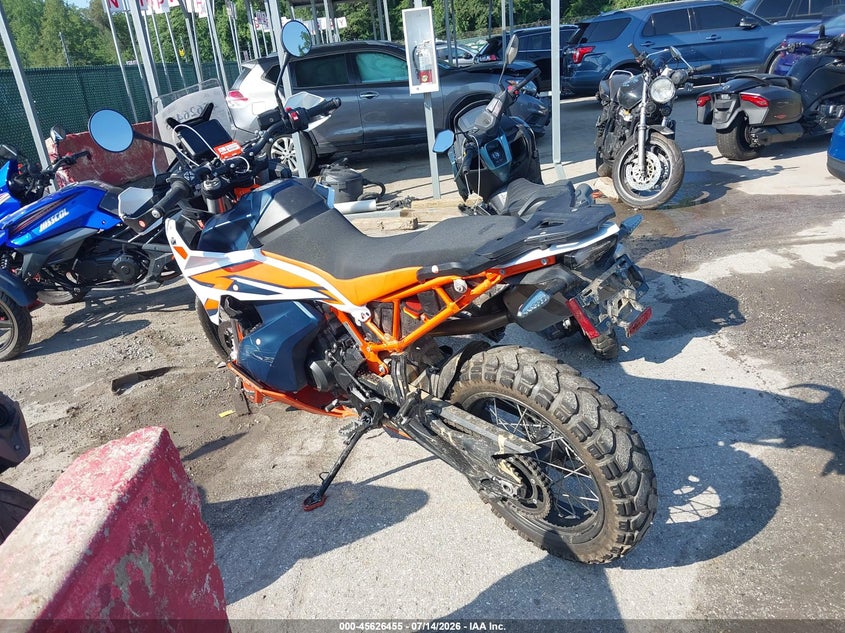 2024 KTM 890 auction photo 3