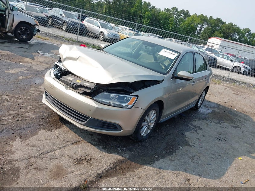2013 VOLKSWAGEN JETTA HYBRID auction photo 2