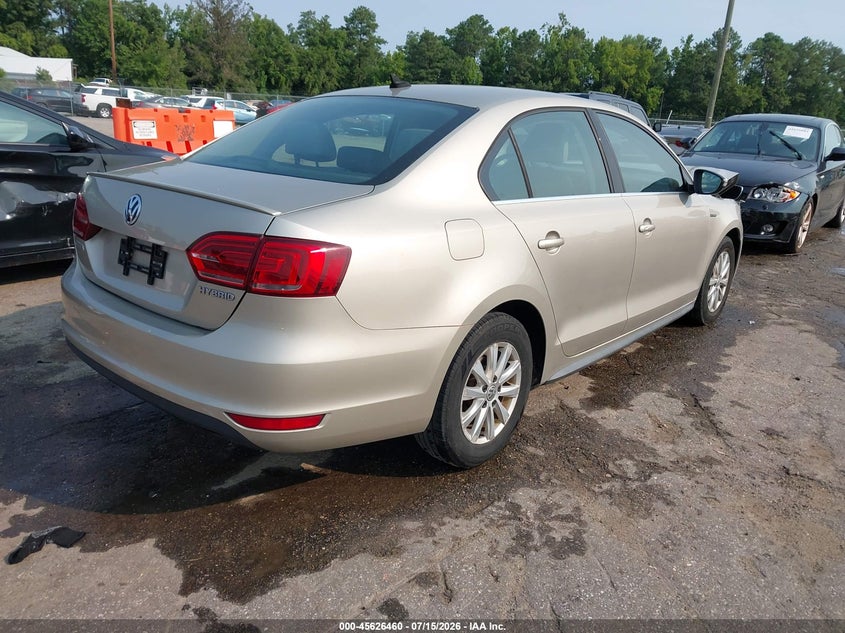 2013 VOLKSWAGEN JETTA HYBRID auction photo 4