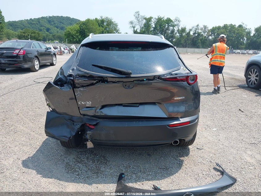 MAZDA CX-30 - zdjęcie 17