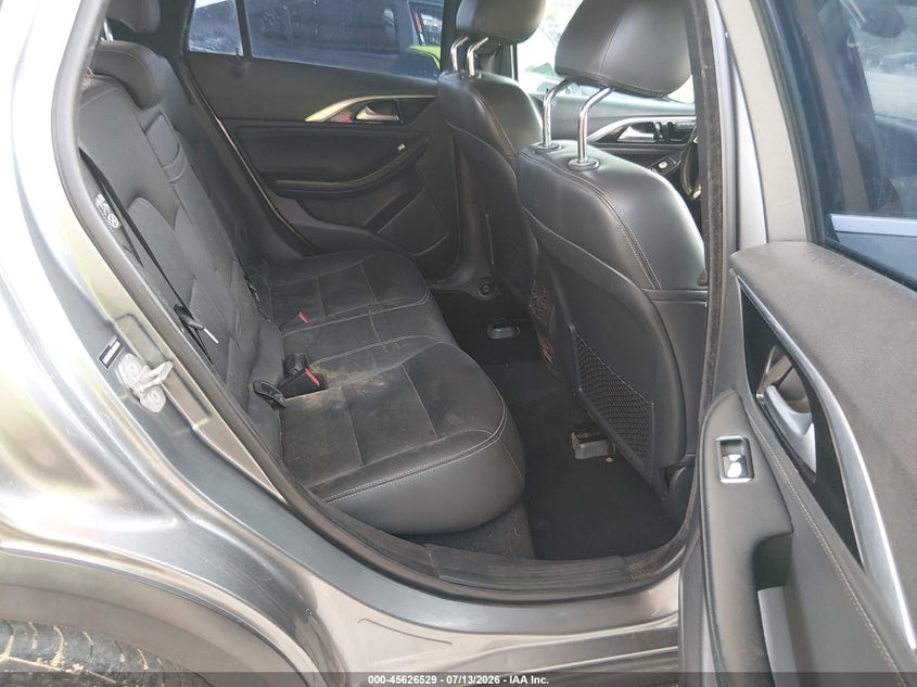 2018 Infiniti Qx30 Luxury VIN: SJKCH5CR6JA061004 Lot: 45626529