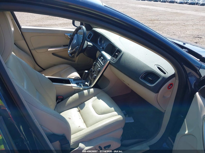 2012 VOLVO S60 auction photo 5