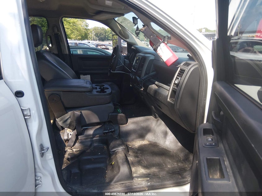 2016 RAM 3500 CHASSIS auction photo 7