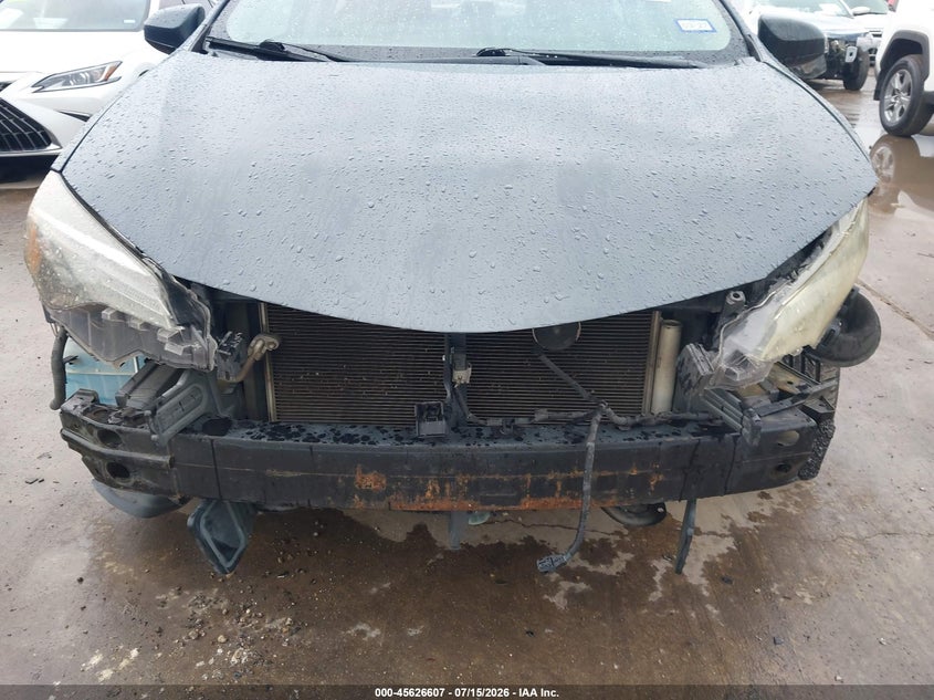 2017 TOYOTA COROLLA auction photo 6