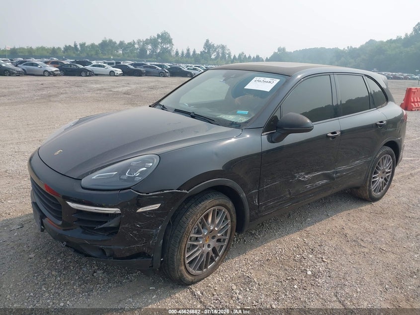 2016 PORSCHE CAYENNE auction photo 2