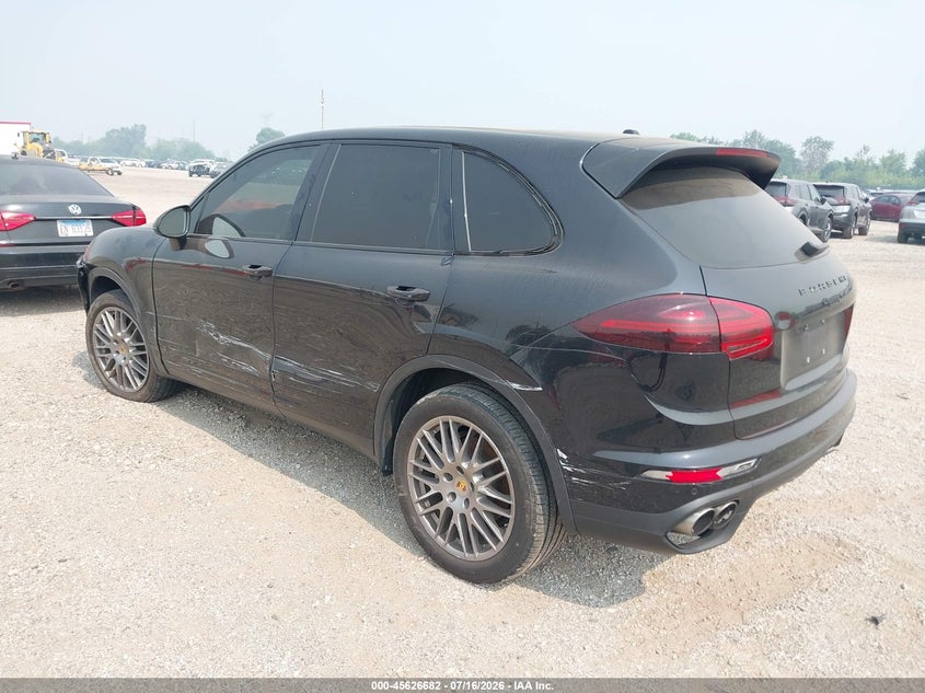 2016 PORSCHE CAYENNE auction photo 3