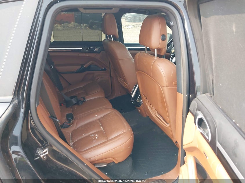 2016 PORSCHE CAYENNE auction photo 8