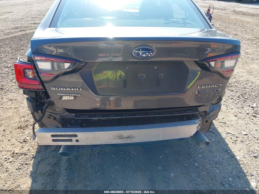2021 SUBARU LEGACY auction photo 6