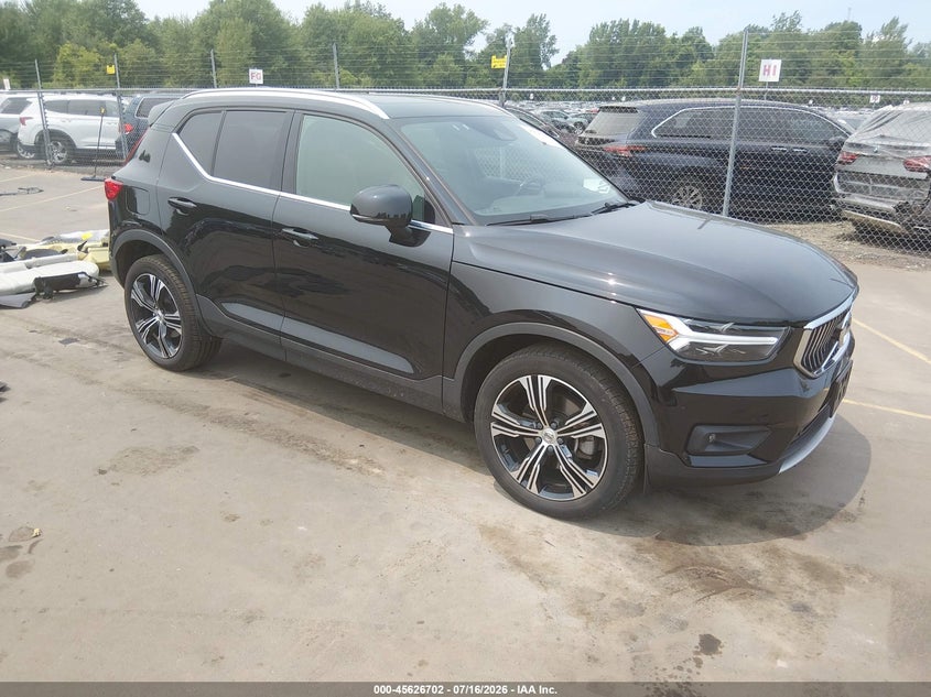 2020 Volvo Xc40