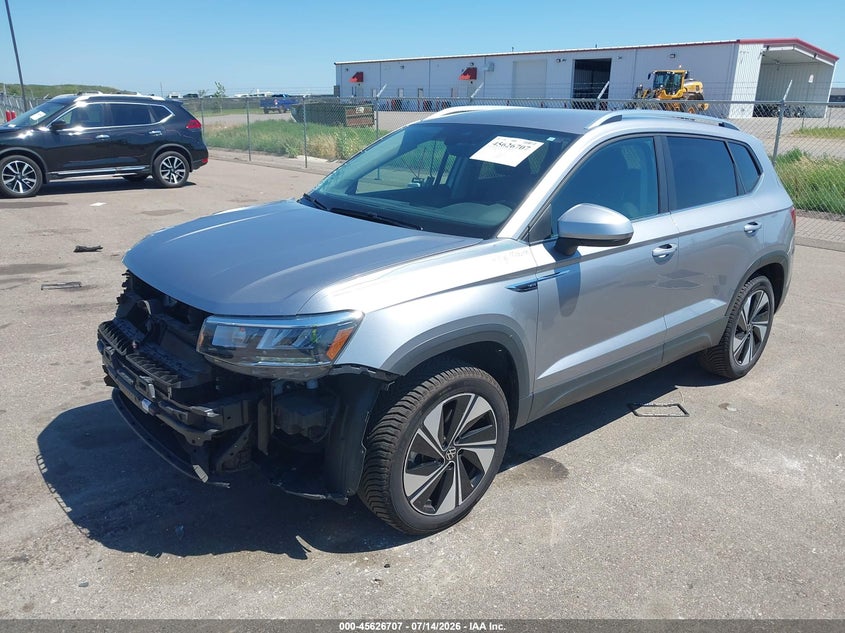 2024 VOLKSWAGEN TAOS — zdjęcie 2