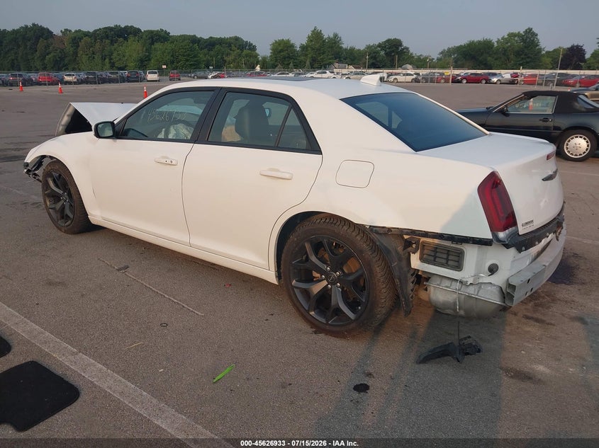Vin: 2c3ccabg2nh163535, lot: 46125399, chrysler 300 s 20223