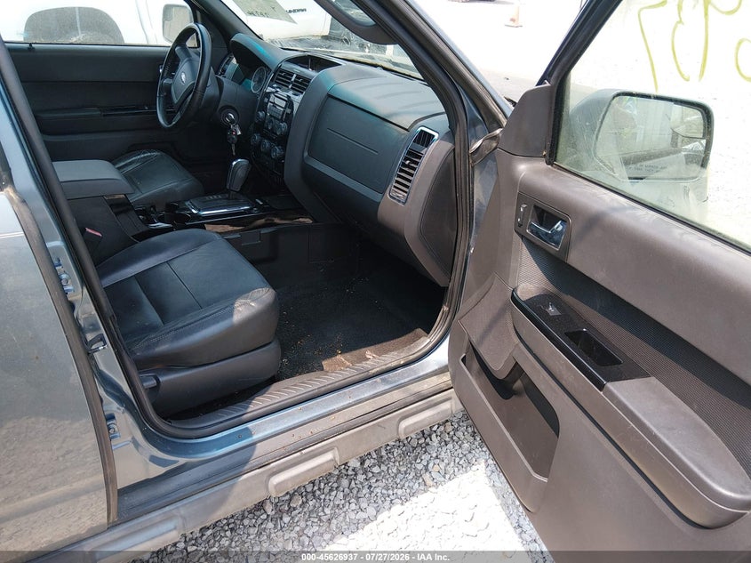 2012 FORD ESCAPE auction photo 5