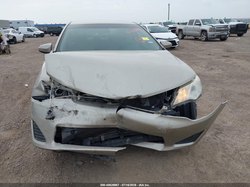 2014 TOYOTA CAMRY auction photo 6