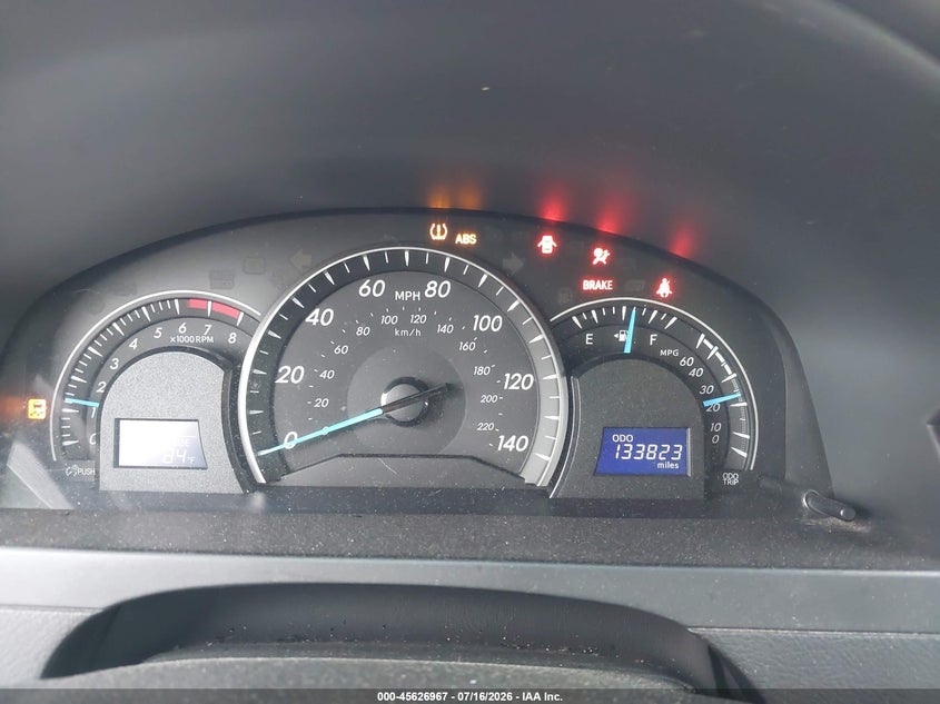 2014 TOYOTA CAMRY auction photo 7