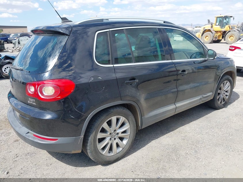 2009 VOLKSWAGEN TIGUAN auction photo 4