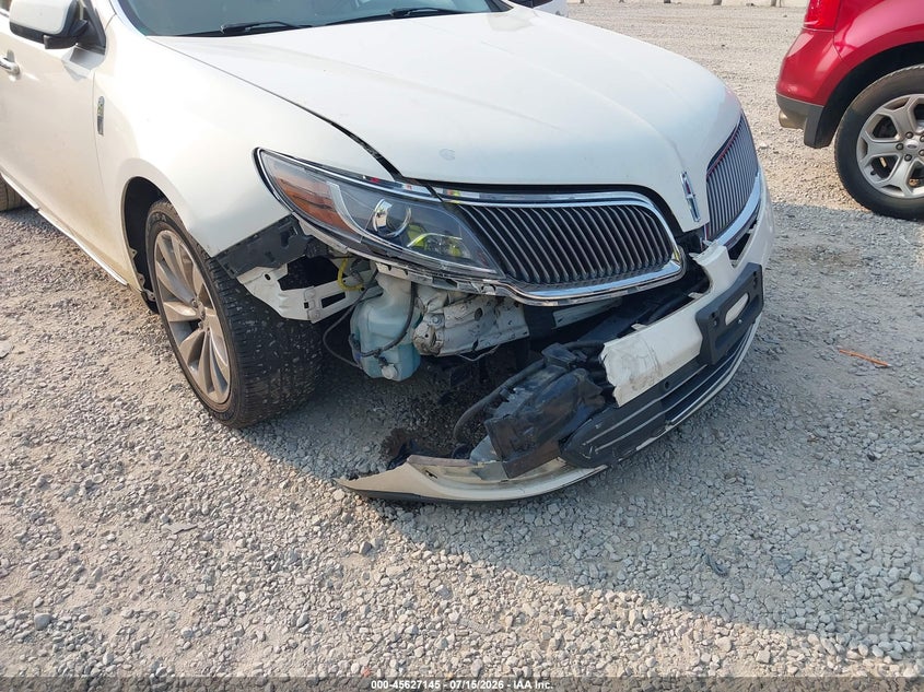 2013 LINCOLN MKS auction photo 6