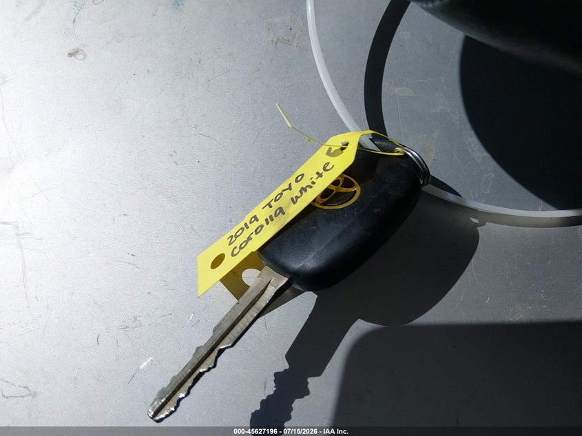 2019 TOYOTA COROLLA SE — Photo 11