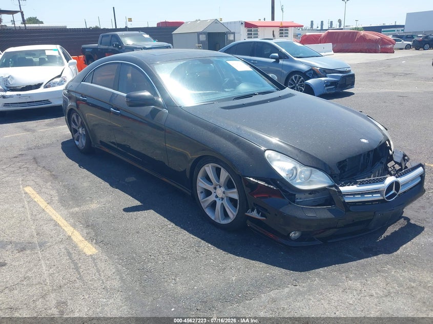 2011 MERCEDES-BENZ CLS 550 — zdjęcie z aukcji