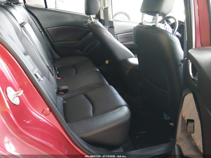 MAZDA MAZDA3 2018 VIN 3MZBN1W33JM216308