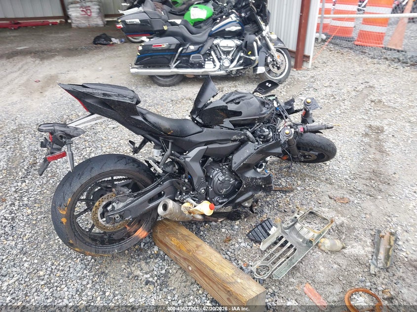 2025 Yamaha Yzf R7 VIN: JYARM38E0SA017080 Lot: 45627263