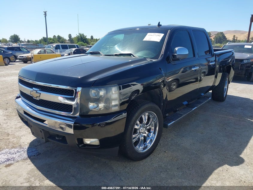 2007 Chevrolet Silverado, Left Rear, IAAI, VIN 2GCEC13J171530760 — photo 2