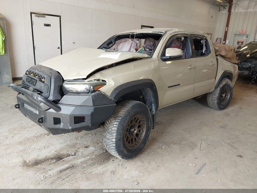 2020 TOYOTA TACOMA auction photo 2