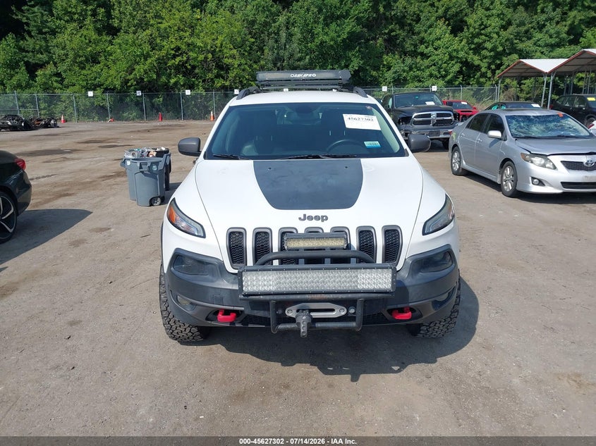AtlanticExpress - Jeep Cherokee