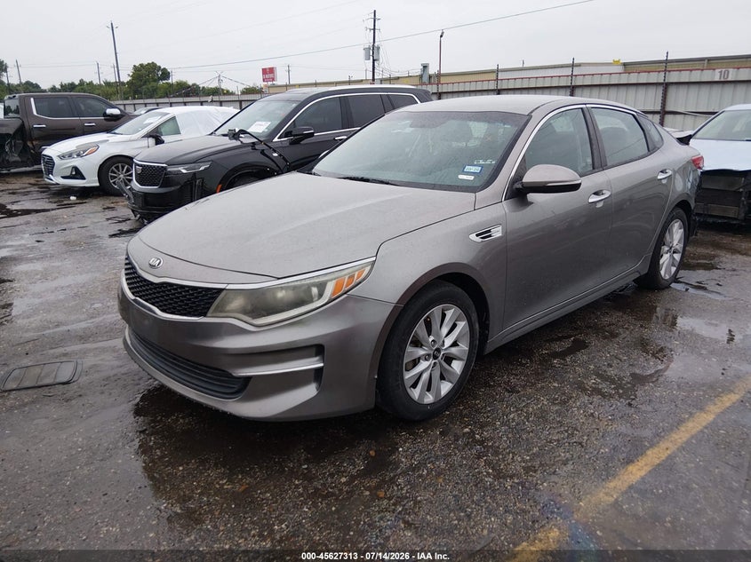 Vin: 5xxgt4l38hg139435, lot: 46125779, kia optima lx 20172