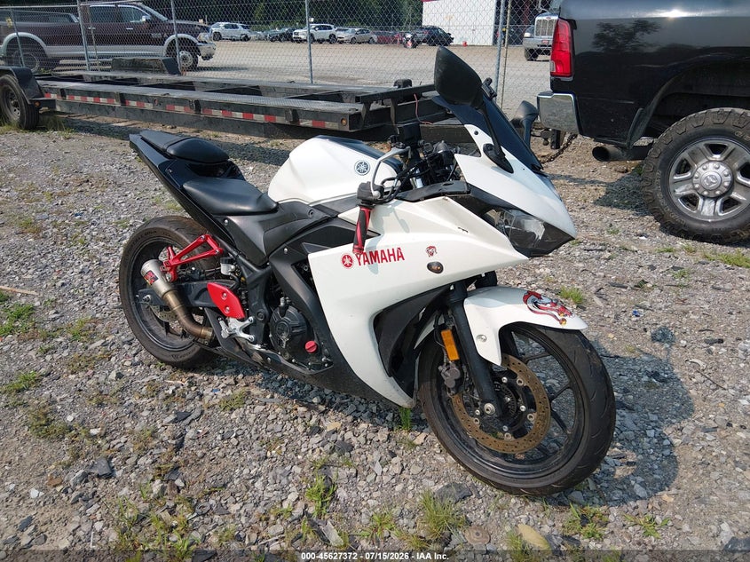 2017 YAMAHA YZFR3 auction photo 1