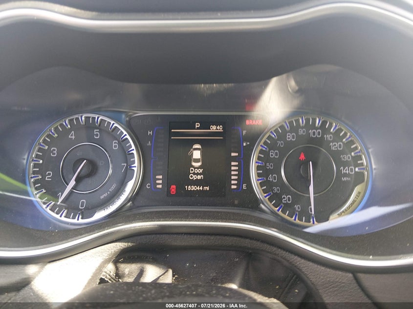 2015 Chrysler 200 Limited VIN: 1C3CCCABXFN599060 Lot: 45627407