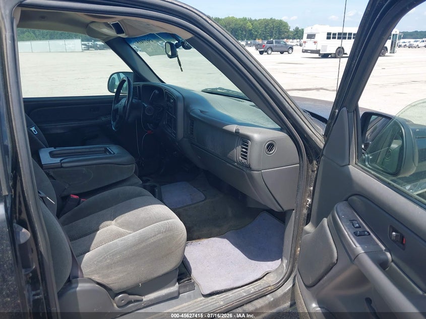 2004 CHEVROLET SILVERADO 1500 auction photo 5