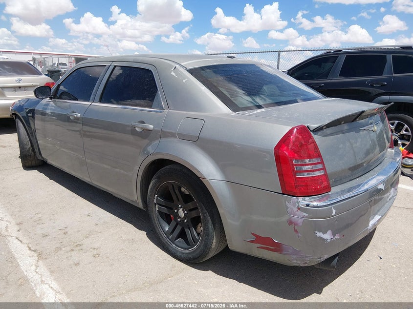 2006 CHRYSLER 300C auction photo 3