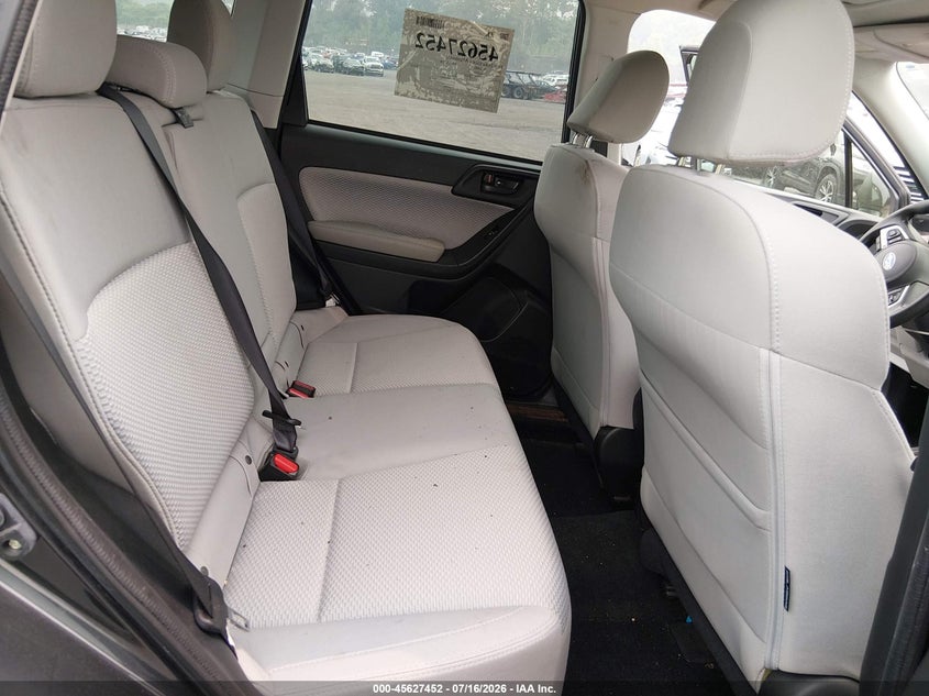 2018 SUBARU FORESTER auction photo 8