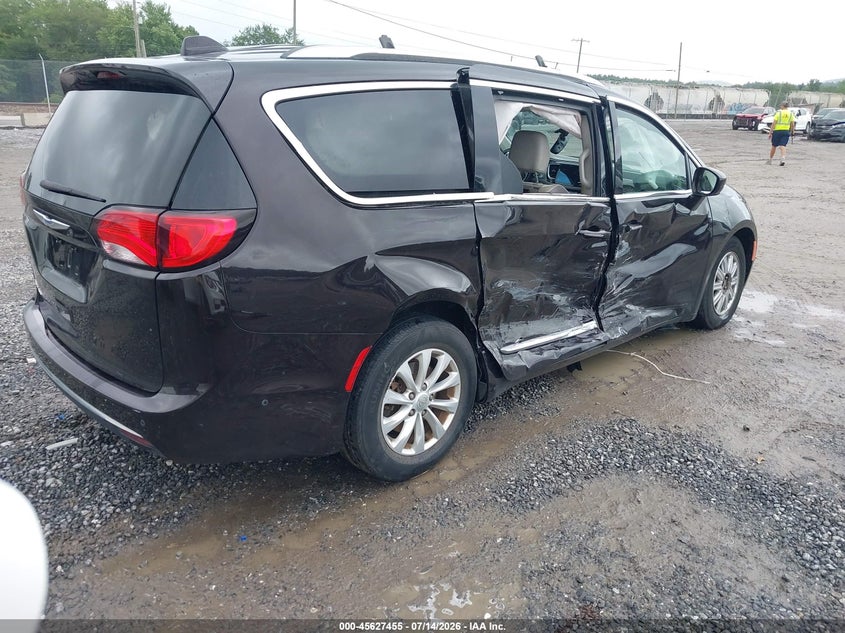 Vin: 2c4rc1eg8jr352180, lot: 46125921, chrysler pacifica touring l plus 20184