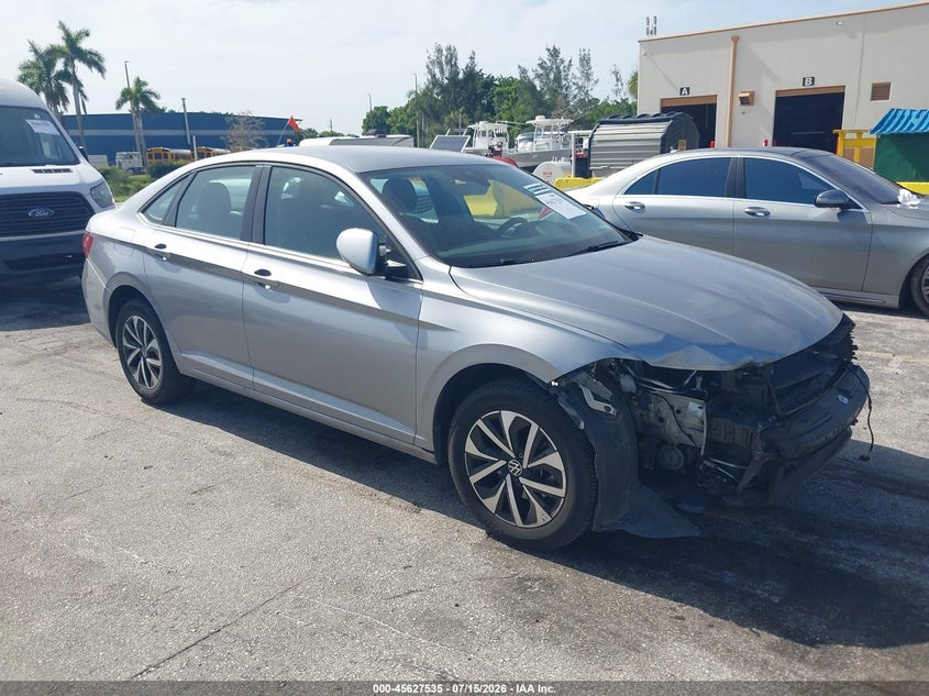 AtlanticExpress - Volkswagen Jetta