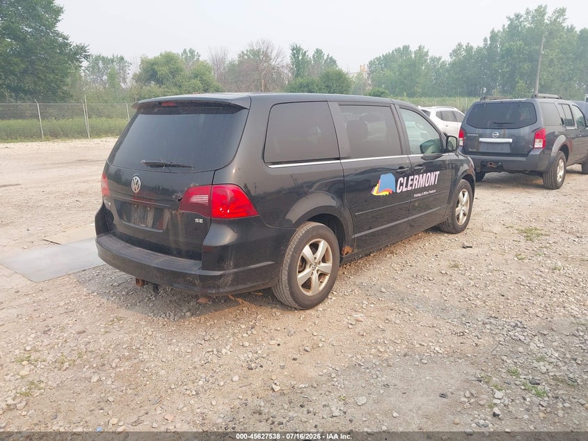 2010 Volkswagen Routan Se VIN: 2V4RW3D11AR424407 Lot: 45627538