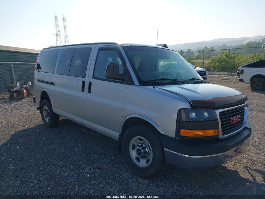 2017 GMC SAVANA 2500 auction photo 1