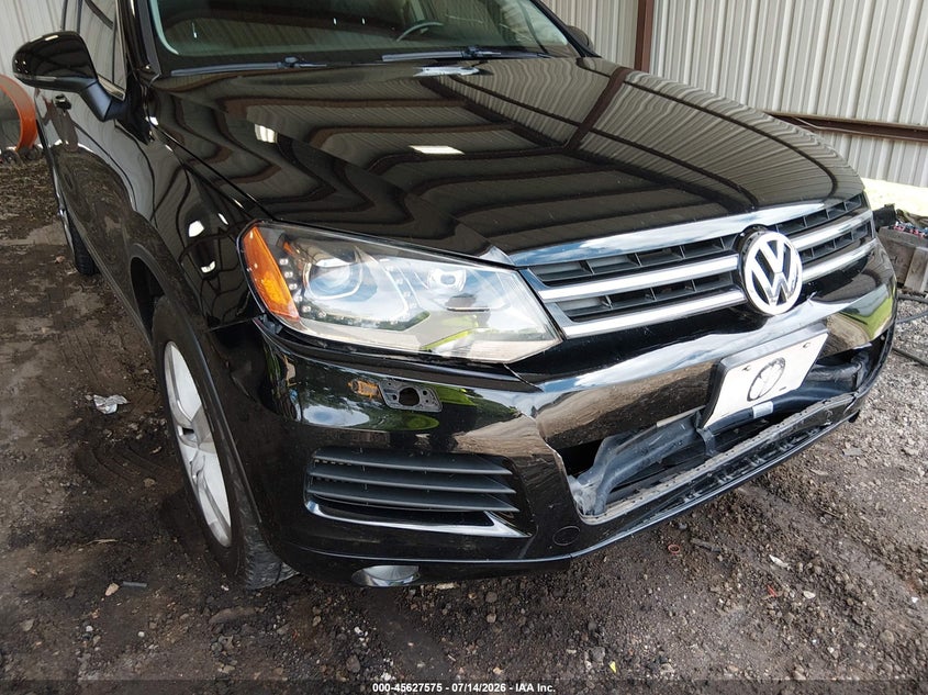 2012 Volkswagen Touareg Tdi Lux VIN: WVGEK9BP4CD012126 Lot: 45627575