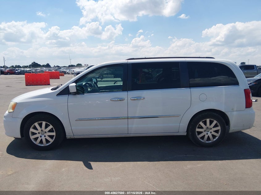 2013 Chrysler Town & Country Touring VIN: 2C4RC1BG2DR815147 Lot: 45627580