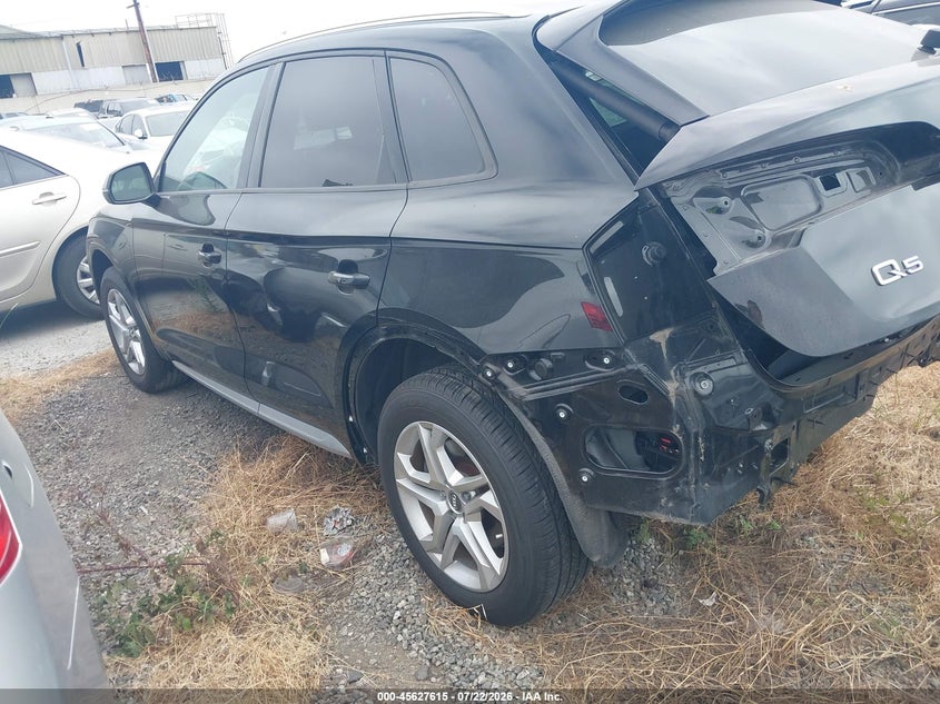Vin: wa1anafy6j2049602, lot: 46126081, audi q5 2.0t premium/2.0t tech premium 20183