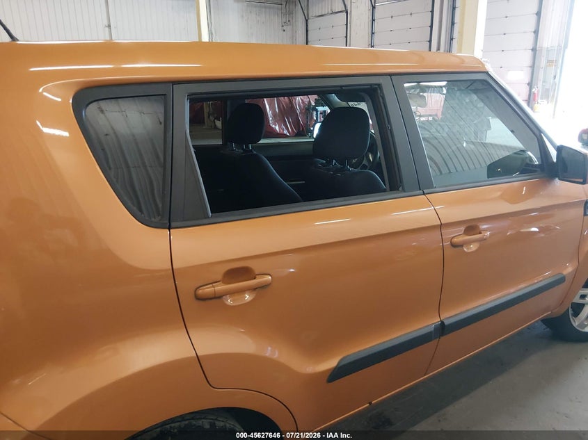 2011 Kia Soul + VIN: KNDJT2A26B7260095 Lot: 45627646