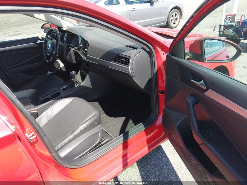 2019 VOLKSWAGEN JETTA auction photo 5