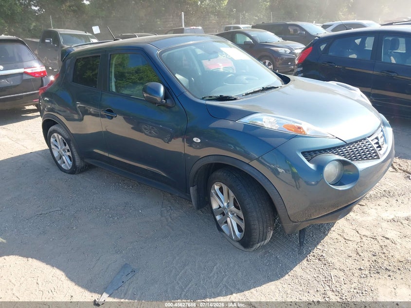 2012 NISSAN JUKE SL
