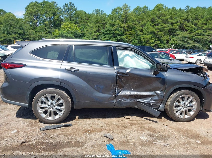 TOYOTA HIGHLANDER - zdjęcie 13