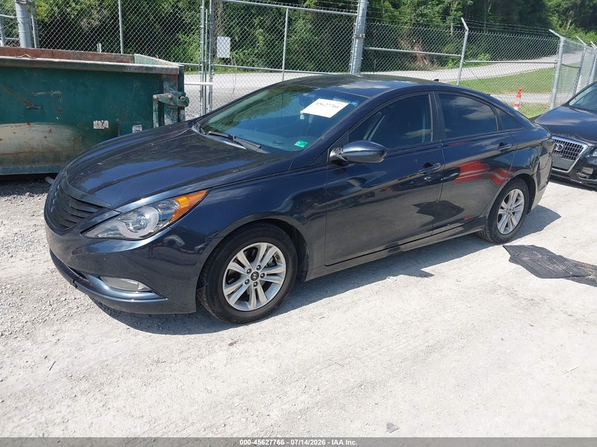 2013 Hyundai Sonata, Угон, IAAI, VIN 5NPEB4AC8DH558901 — фото 2