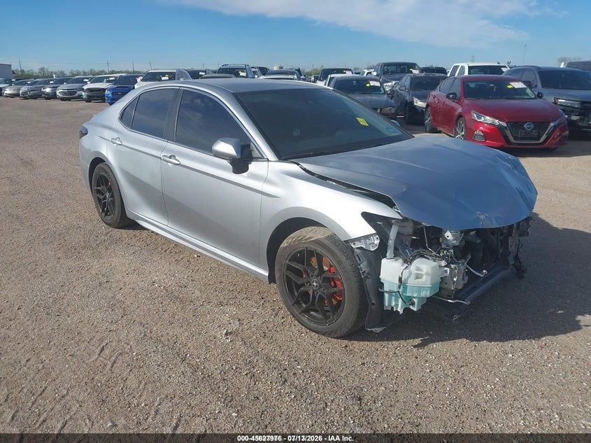 2020 Toyota Camry Se, Перёд, IAAI, VIN 4T1G11AK7LU932173